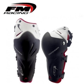 GINOCCHIERE DEFENDER NERA ADULTO